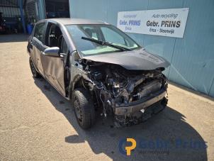 Toyota Yaris III 1.33 16V Dual VVT-I Épave (2011, Gris)