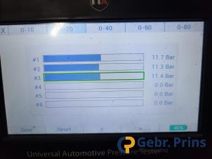 Ford C-Max 1.0 Ti-VCT EcoBoost 12V 125 Schrottauto (2015, Grau)