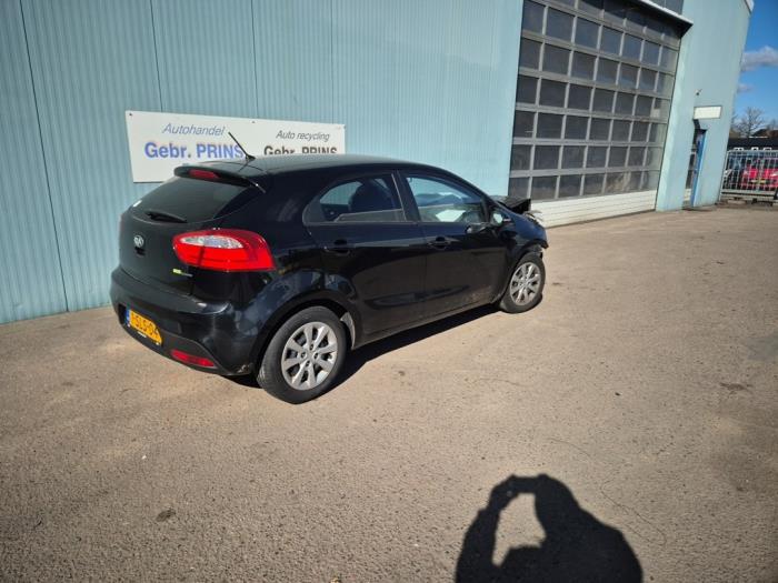 Kia Rio III 1.2 CVVT 16V Salvage vehicle (2014, Black)