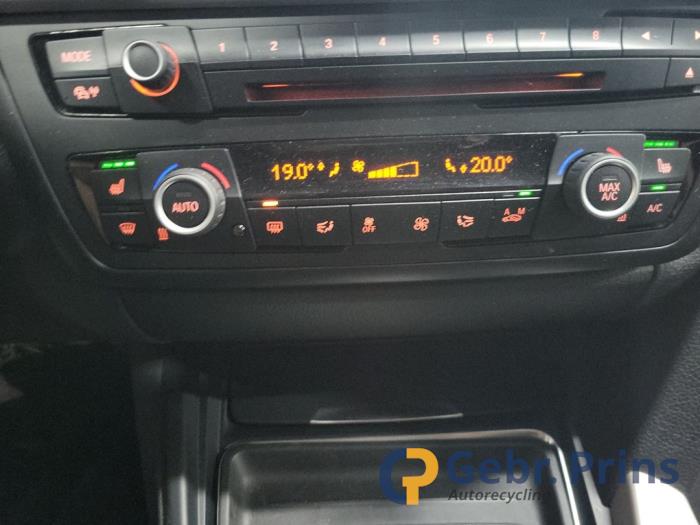 BMW 3 serie Touring 330d 3.0 24V Samochód złomowany (2014, Szary)