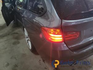 BMW 3 serie Touring 330d 3.0 24V Samochód złomowany (2014, Szary)