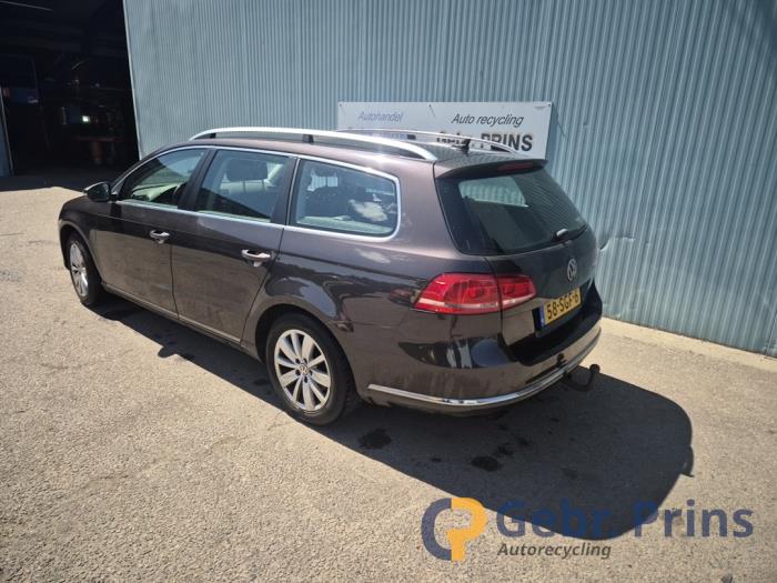 Volkswagen Passat Variant 1.4 TSI 16V Épave (2011, Brun)