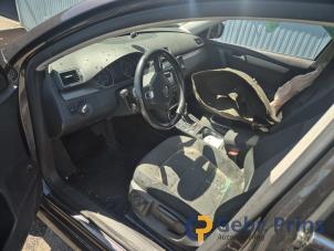 Volkswagen Passat Variant 1.4 TSI 16V Épave (2011, Brun)