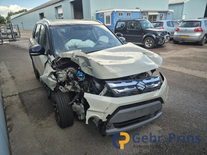 Suzuki Vitara 1.6 16V VVT Épave (2016, Brun)