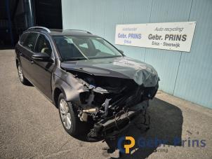 Volkswagen Passat Variant 1.6 TDI 16V Bluemotion Épave (2012, Brun)