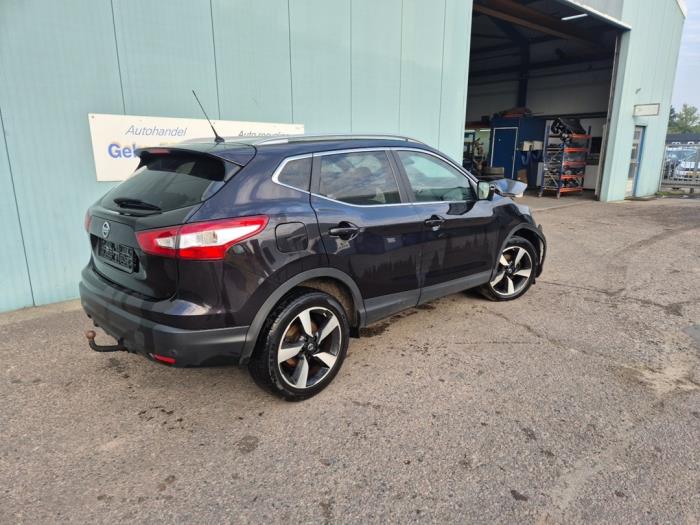 Nissan Qashqai 1.2 DIG-T 16V Skrotfordon (2017, PAARS)
