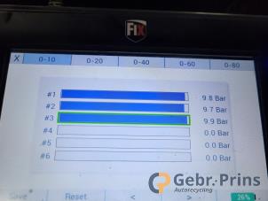 Peugeot 308 1.2 12V e-THP PureTech 130 Épave (2017, Bleu)