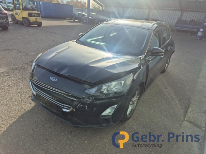 Ford Focus 4 Wagon 1.0 Ti-VCT EcoBoost 12V 100 Épave (2020, Noir)