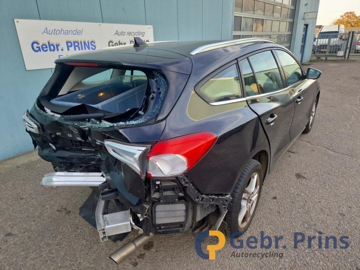 Ford Focus 4 Wagon 1.0 Ti-VCT EcoBoost 12V 100 Épave (2020, Noir)