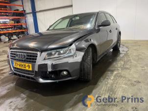 Audi A4 Avant 2.0 TFSI 16V Épave (2009, Gris)