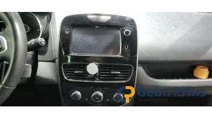 Renault Clio IV Estate/Grandtour 0.9 Energy TCE 90 12V Épave (2018, Noir)