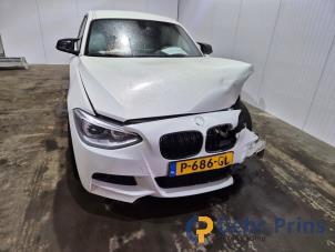 BMW 1 serie 114i 1.6 16V Épave (2012, Blanc)