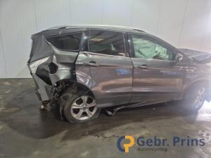 Ford Kuga II 1.5 EcoBoost 16V 150 Épave (2015, Gris)