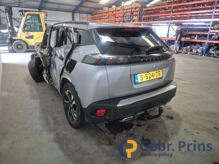 Peugeot 2008 1.2 VTi 12V PureTech 130 Épave (2021, Gris)