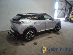 Peugeot 2008 1.2 VTi 12V PureTech 130 Épave (2021, Gris)