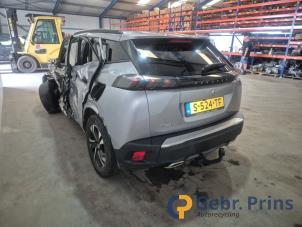 Peugeot 2008 1.2 VTi 12V PureTech 130 Épave (2021, Gris)
