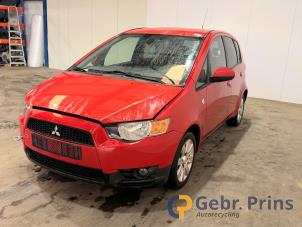 Mitsubishi Colt 1.3 16V Vehículo de desguace (2011, Rojo)