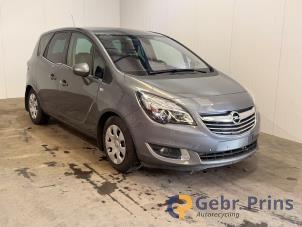 Opel Meriva 1.4 Turbo 16V ecoFLEX Épave (2017, Gris)