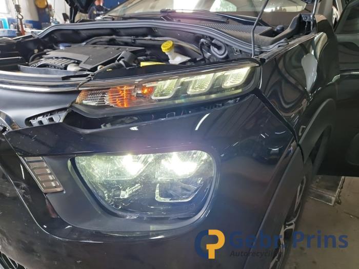 Citroen C3 1.2 12V e-THP PureTech 110 Épave (2020, Noir)