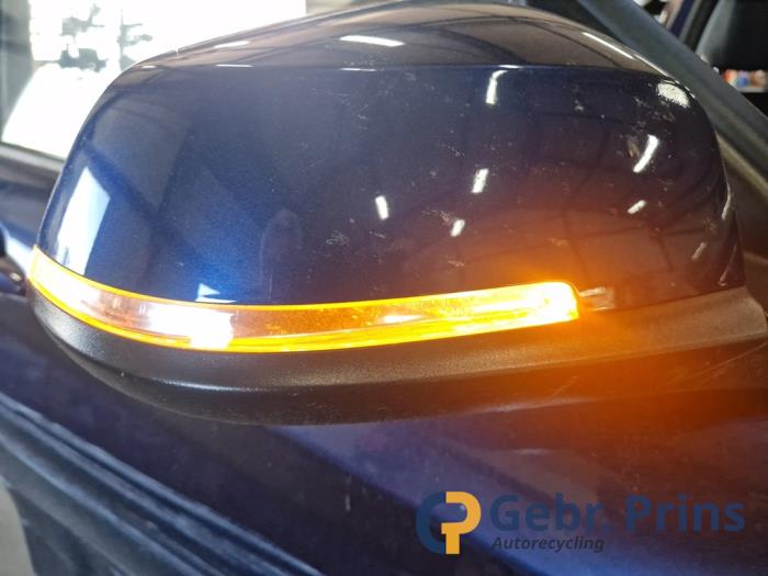 BMW 1 serie 118d 2.0 16V Épave (2017, Métallisé, Bleu)