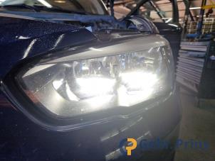 BMW 1 serie 118d 2.0 16V Épave (2017, Métallisé, Bleu)