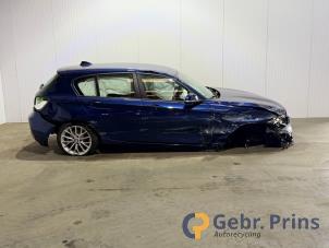 BMW 1 serie 118d 2.0 16V Épave (2017, Métallisé, Bleu)