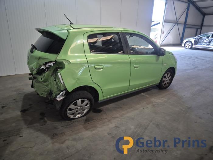 Mitsubishi Space Star 1.2 12V Samochód złomowany (2015, Zielony)