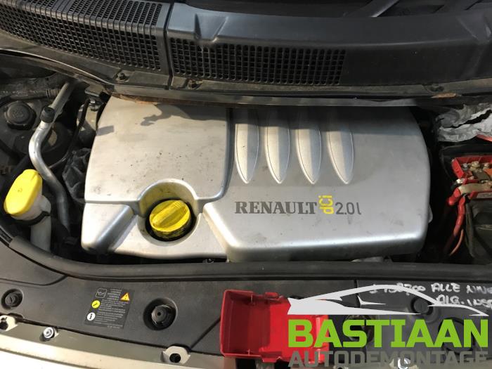 Renault Scénic II 2.0 dCi 16V 150 Samochód złomowany (2007, Bez)