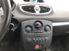 Renault Clio III 1.2 16V Quickshift 5 Vehículo de desguace (2008, Gris)
