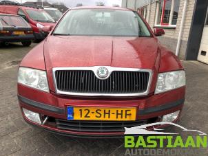 Skoda Octavia 2.0 FSI 16V Épave (2006, Rouge)