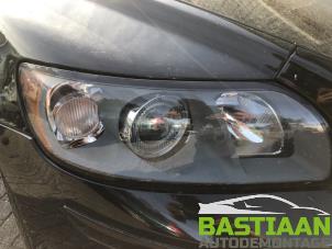 Volvo V50 2.0 16V Épave (2007, Noir)