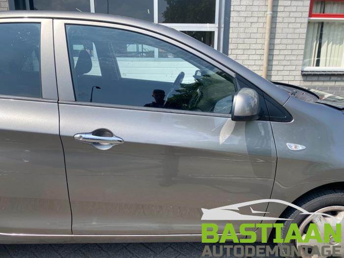 Kia Picanto 1.0 12V Samochód złomowany (2012, Szary)