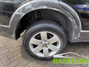 Chevrolet Captiva 2.4 16V 4x2 Épave (2007, Noir)
