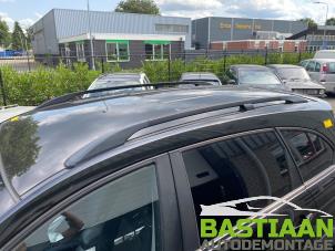 Chevrolet Captiva 2.4 16V 4x2 Épave (2007, Noir)