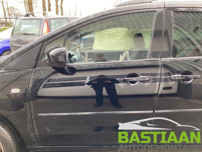 Mazda 5 2.0 CiDT 16V High Power Épave (2008, Noir)
