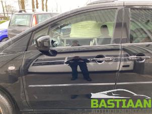 Mazda 5 2.0 CiDT 16V High Power Épave (2008, Noir)