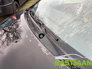 Mazda 5 2.0 CiDT 16V High Power Épave (2008, Noir)