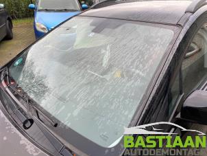 Mazda 5 2.0 CiDT 16V High Power Épave (2008, Noir)
