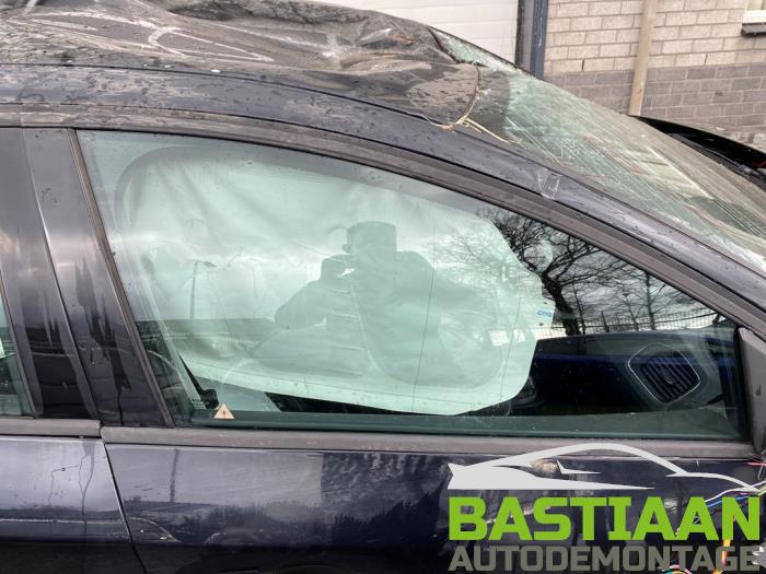 Volvo S60 II 2.0 D3 20V Skrotfordon (2011, ZWART)