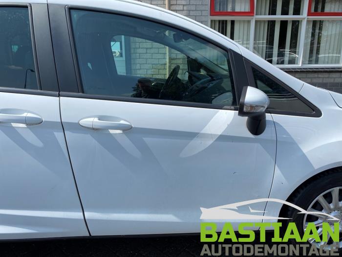 Ford B-Max 1.0 EcoBoost 12V 100 Vehículo de desguace (2012, Blanco)