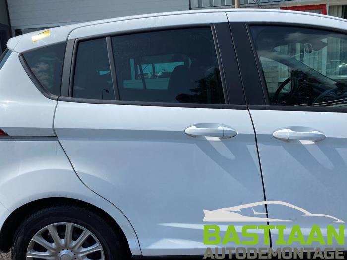 Ford B-Max 1.0 EcoBoost 12V 100 Vehículo de desguace (2012, Blanco)