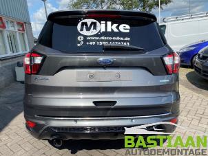 Ford Kuga II 1.5 EcoBoost 16V 150 Épave (2015, Noir)