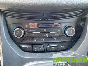 Ford Kuga II 1.5 EcoBoost 16V 150 Épave (2015, Noir)