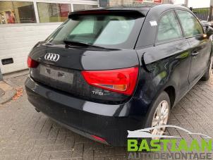 Audi A1 1.2 TFSI Schrottauto (2013, Schwarz)