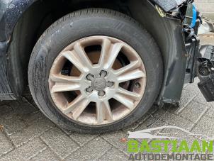 Audi A1 1.2 TFSI Schrottauto (2013, Schwarz)