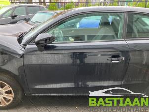 Audi A1 1.2 TFSI Schrottauto (2013, Schwarz)