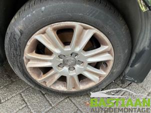 Audi A1 1.2 TFSI Schrottauto (2013, Schwarz)