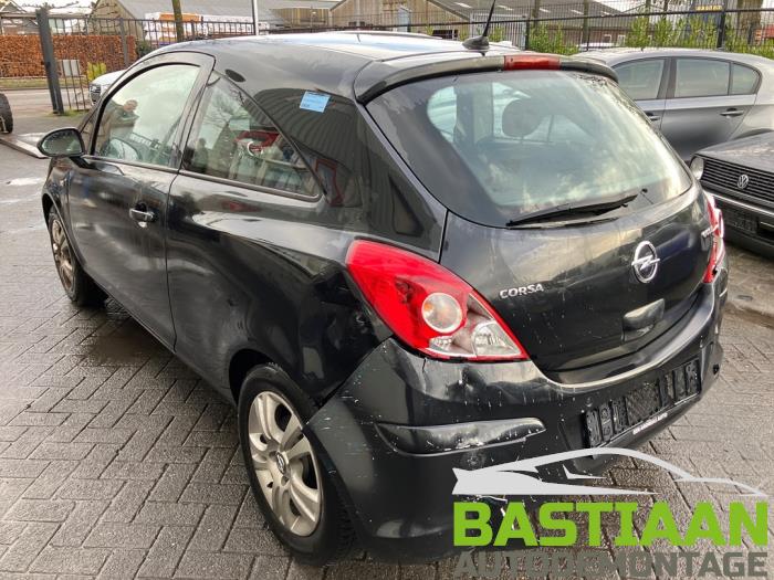 Opel Corsa D 1.3 CDTi 16V ecoFLEX Épave (2012, Noir)