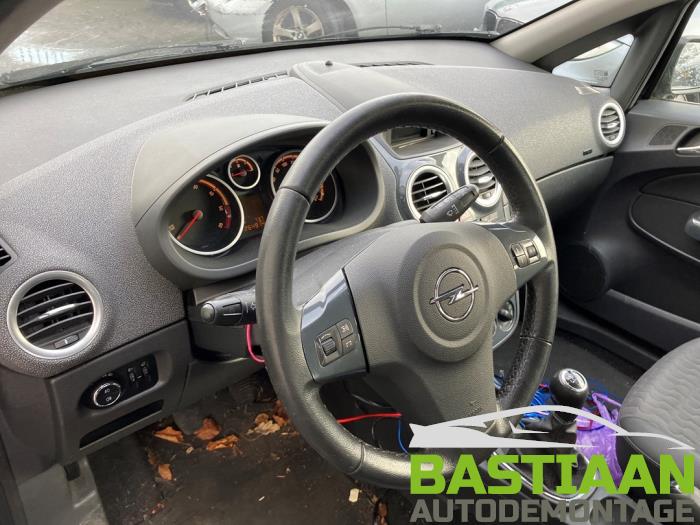 Opel Corsa D 1.3 CDTi 16V ecoFLEX Épave (2012, Noir)