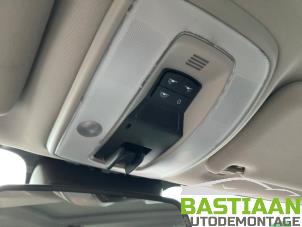 Volvo V70 2.0 D3 20V Épave (2012, Noir)